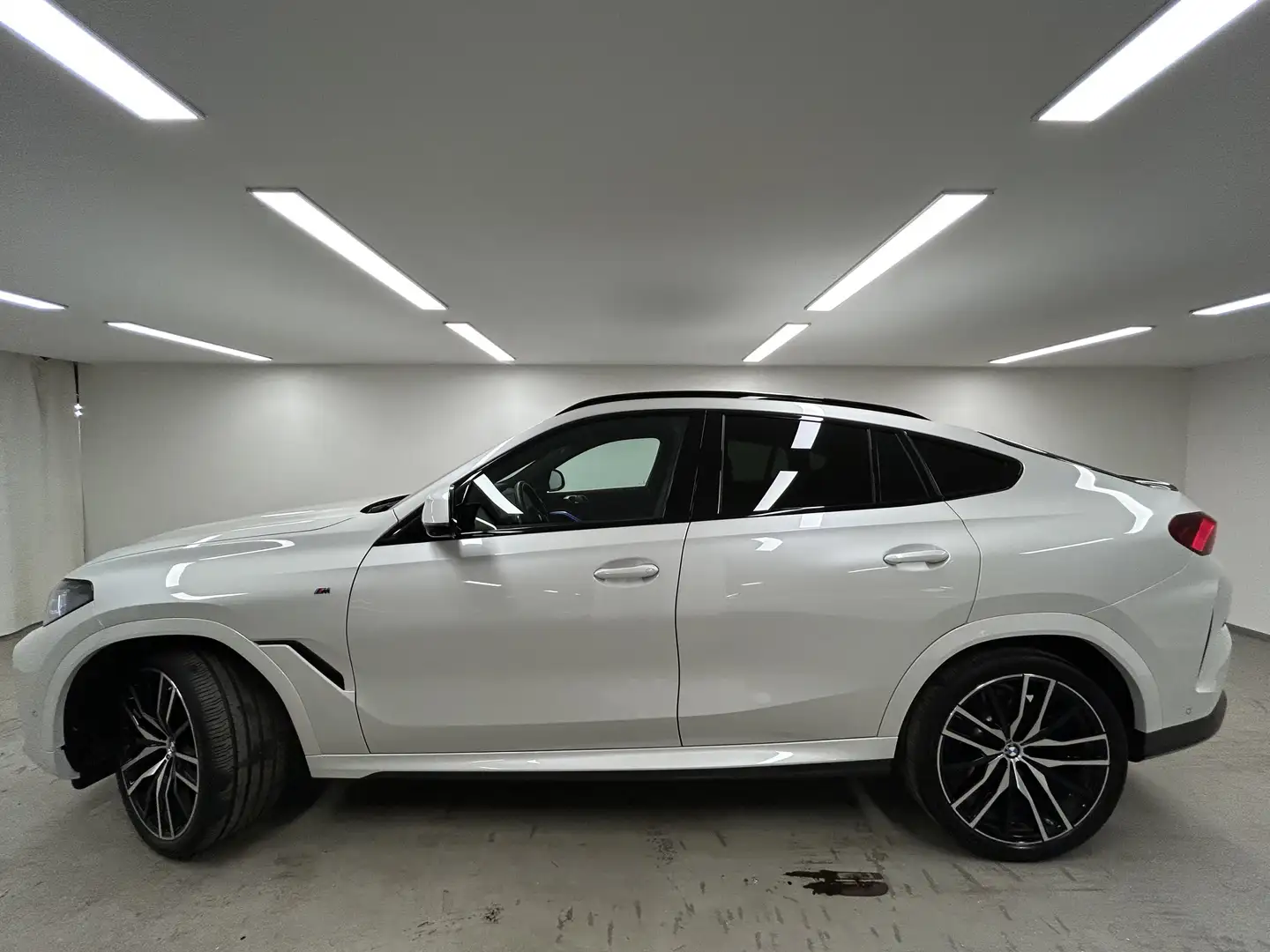 BMW X6 xDrive40d M Sportpaket Head-Up Harman/Kardon Pano. Blanco - 2