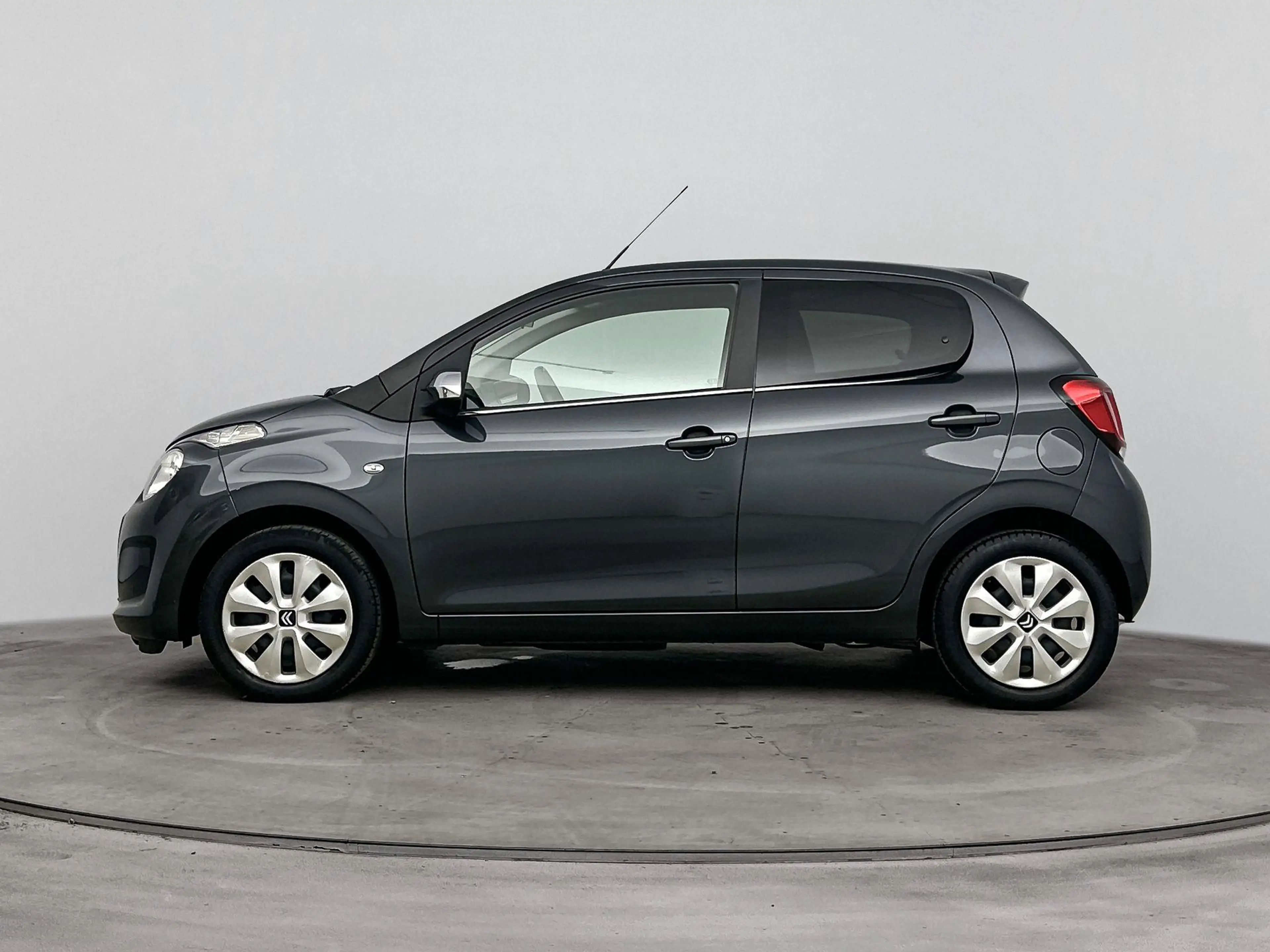 Citroen C1 1.0 VTi Feel | Extra getinte ramen achter | Airco — photo 2