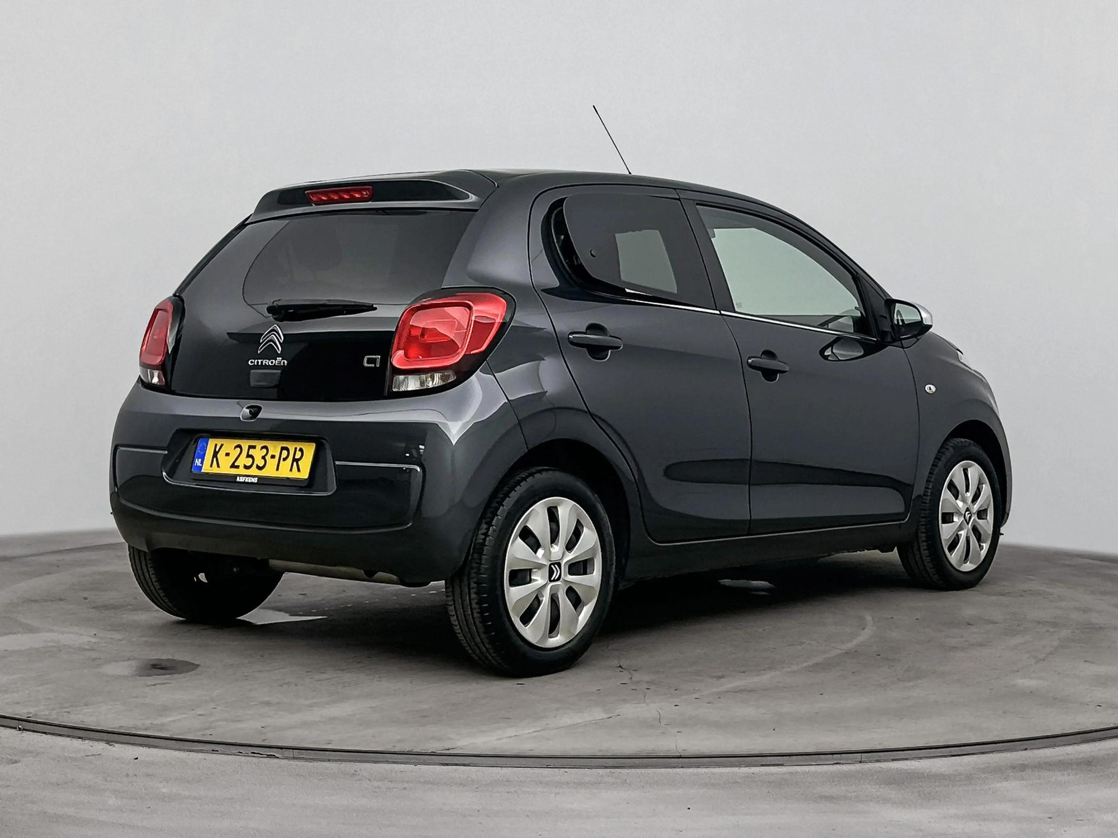 Citroen C1 1.0 VTi Feel | Extra getinte ramen achter | Airco — photo 5