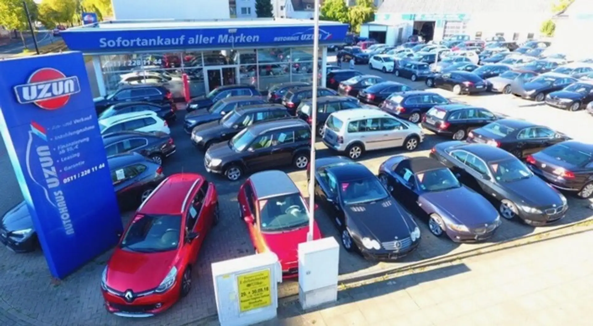 Mercedes-Benz B 200 Automatik Sportpaket T-Leder Navi PDC Schwarz - 2