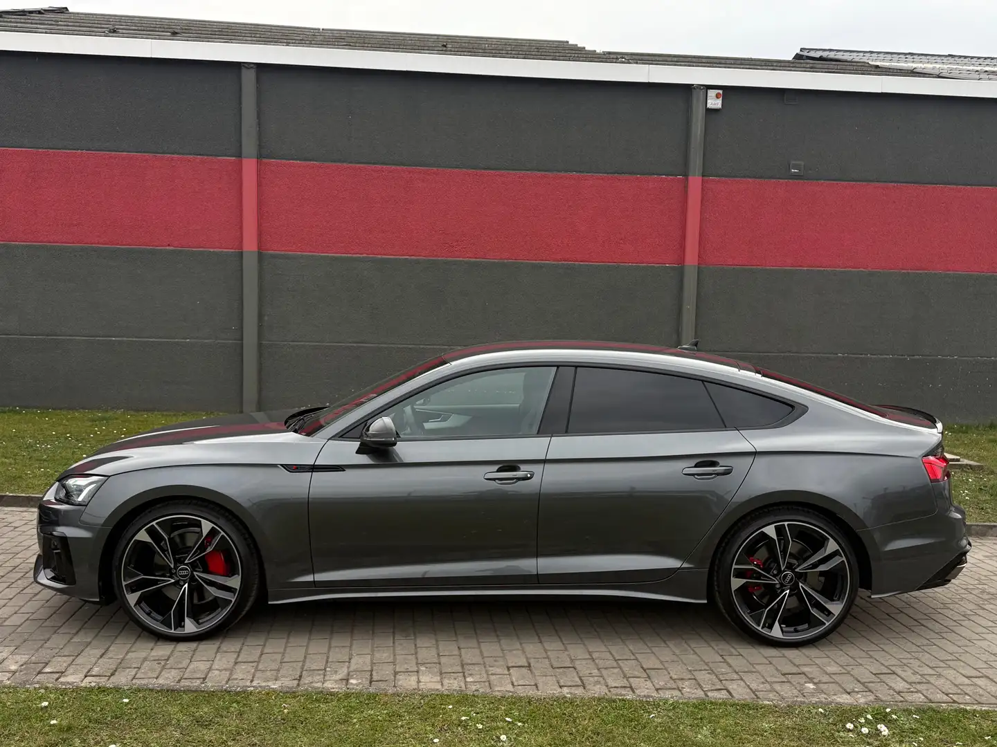 Audi A5 SPORTBACK 45 TFSI QUATTRO S LINE S TRONIC NEUF Grijs - 2