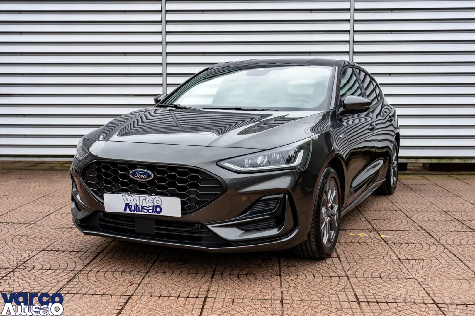 Ford Focus Focus 1.0 ecoboost h ST-Line Design 125cv Gris - 1