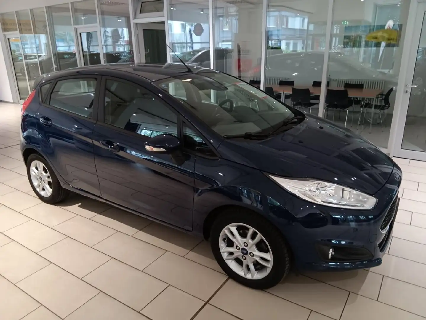 Ford Fiesta Fiesta Celebration Bleu - 2