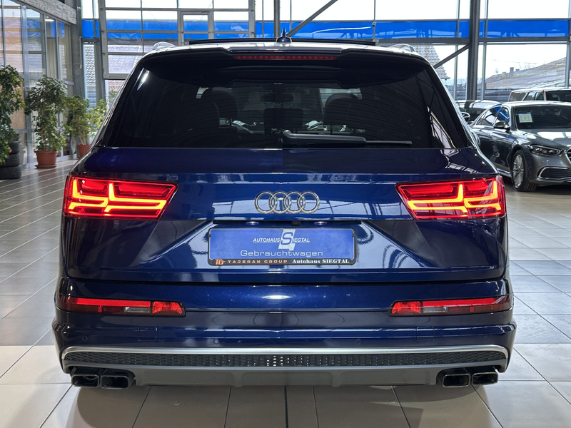 Audi SQ7 Pano*HUD*Leder*LED*MMI-Navi*St-Heizung*Ambinte — photo 5