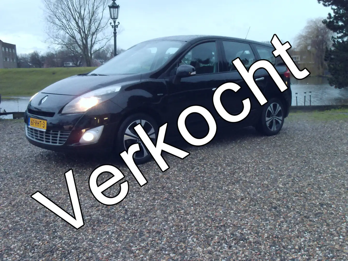 Renault Grand Scenic 2.0 Bose Automaat - Airco - Navigatie Schwarz - 1