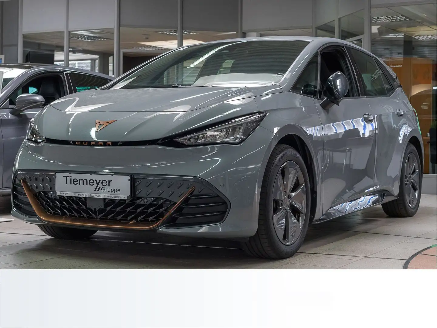 CUPRA Born NAVI KAMERA PILOT-M ACC LED LM18 Grau - 2