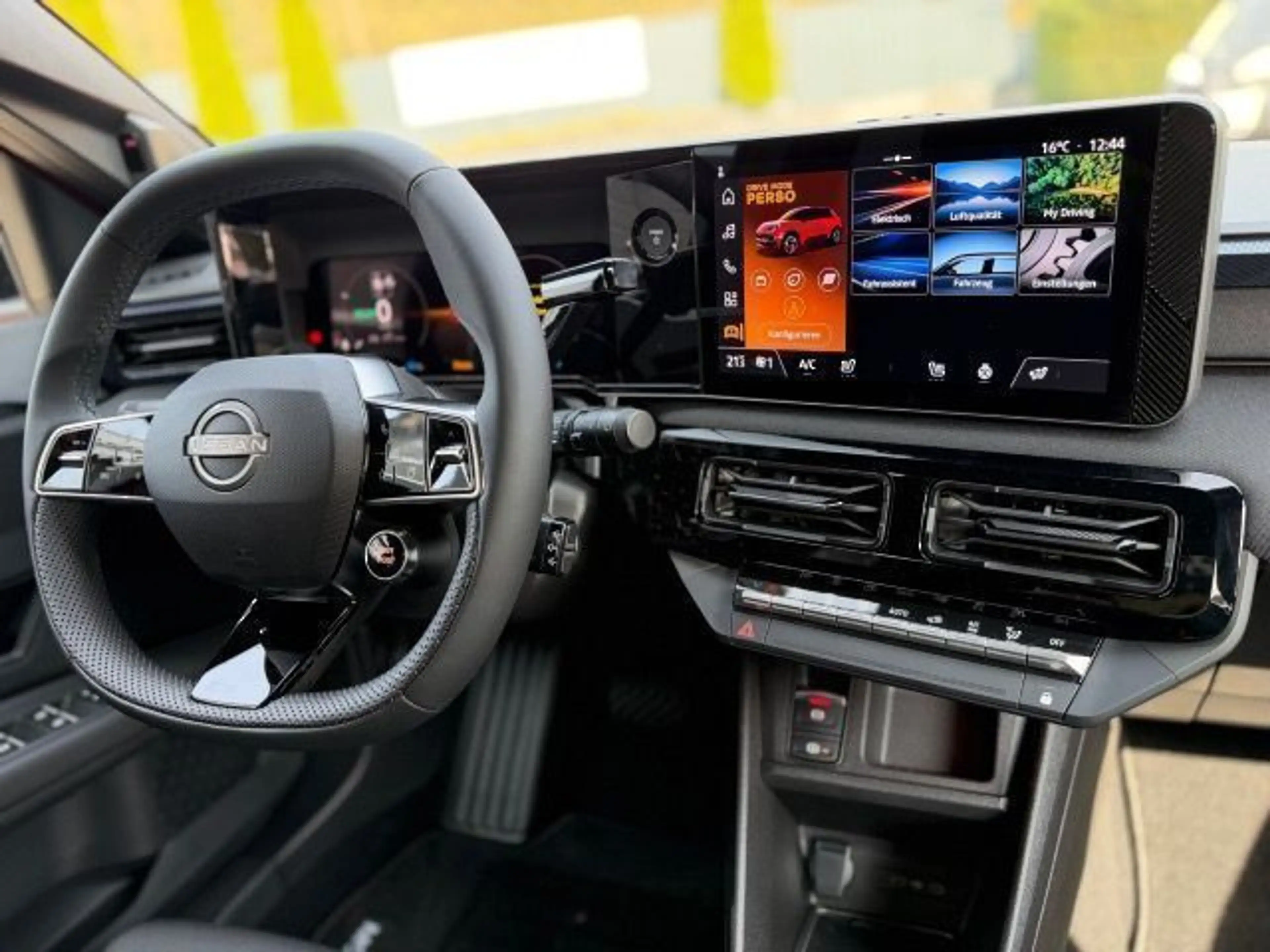 Nissan Micra Advance 40 kWh 122PS Sitzheizung Kamera Wi — photo 14