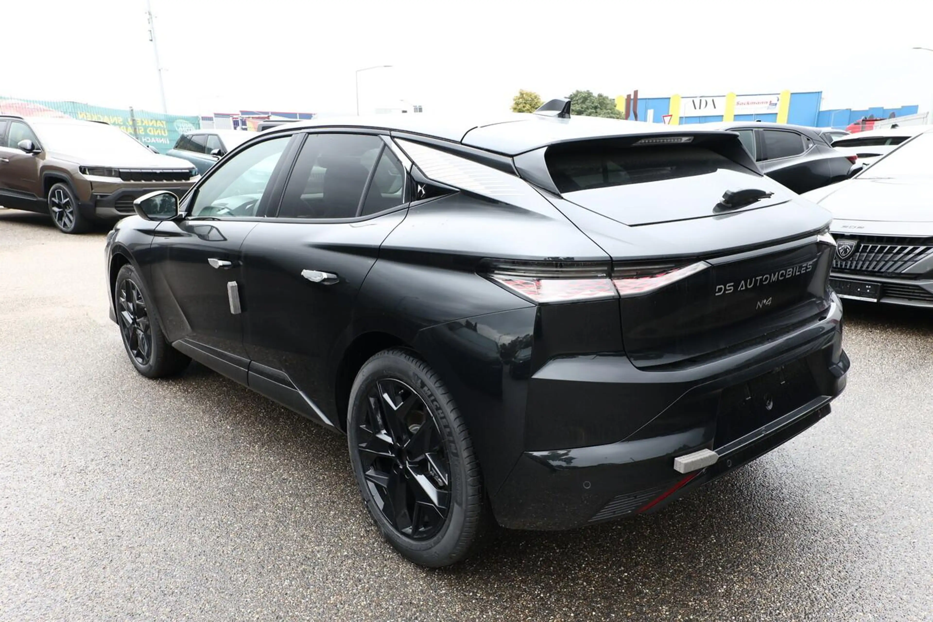 DS Automobiles N°4 Performance Line Hybrid Massage eHK ACC Nav 100... — photo 4