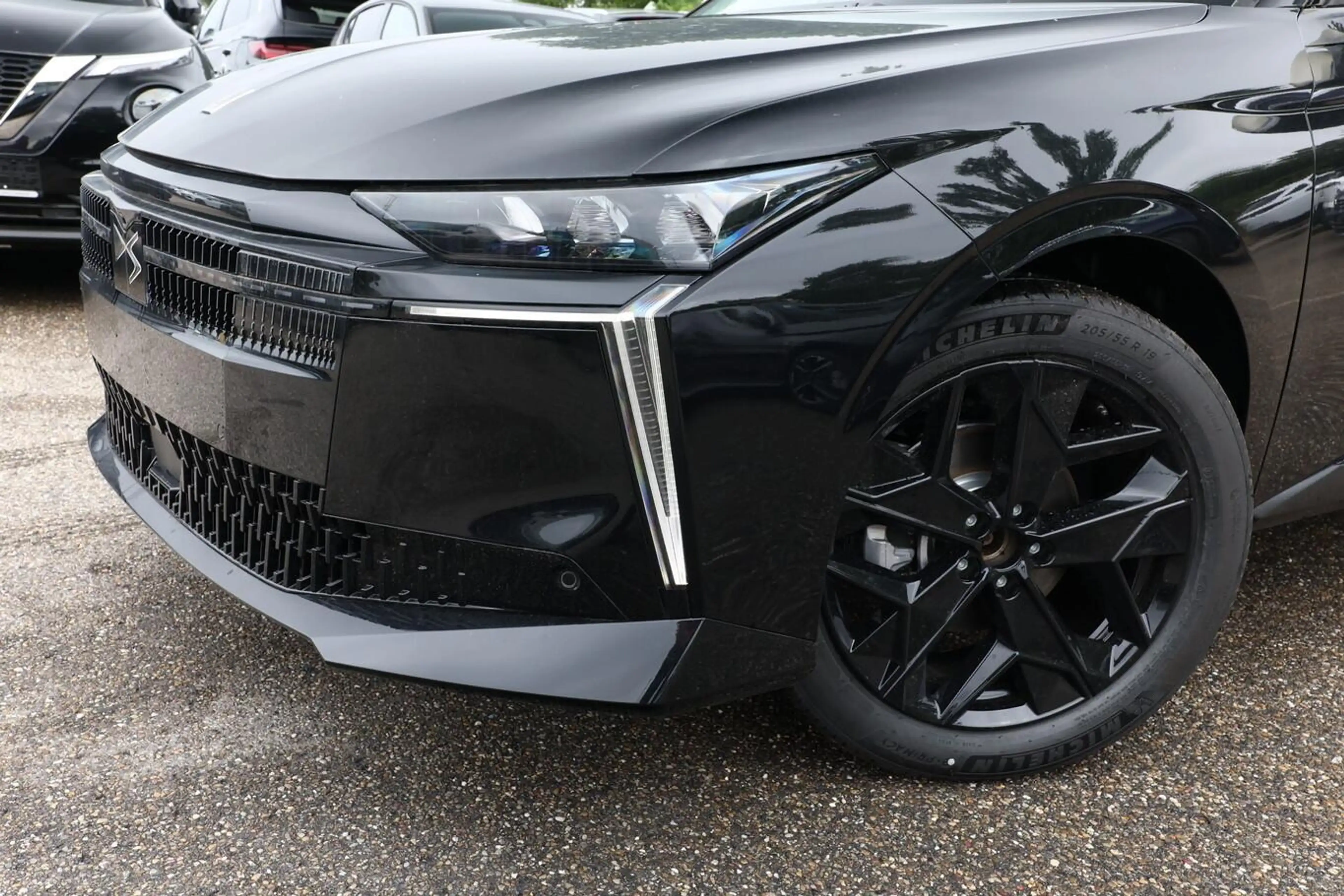 DS Automobiles N°4 Performance Line Hybrid Massage eHK ACC Nav 100... — photo 5