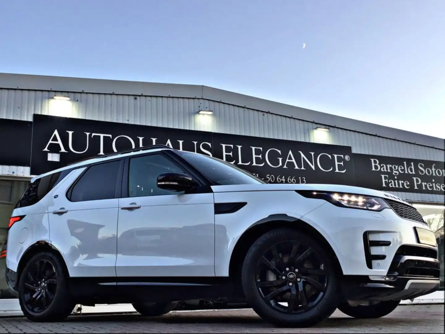 Land Rover Discovery 5 Landmark Edition SDV6~Pano.~7 Sitzer Weiß - 1