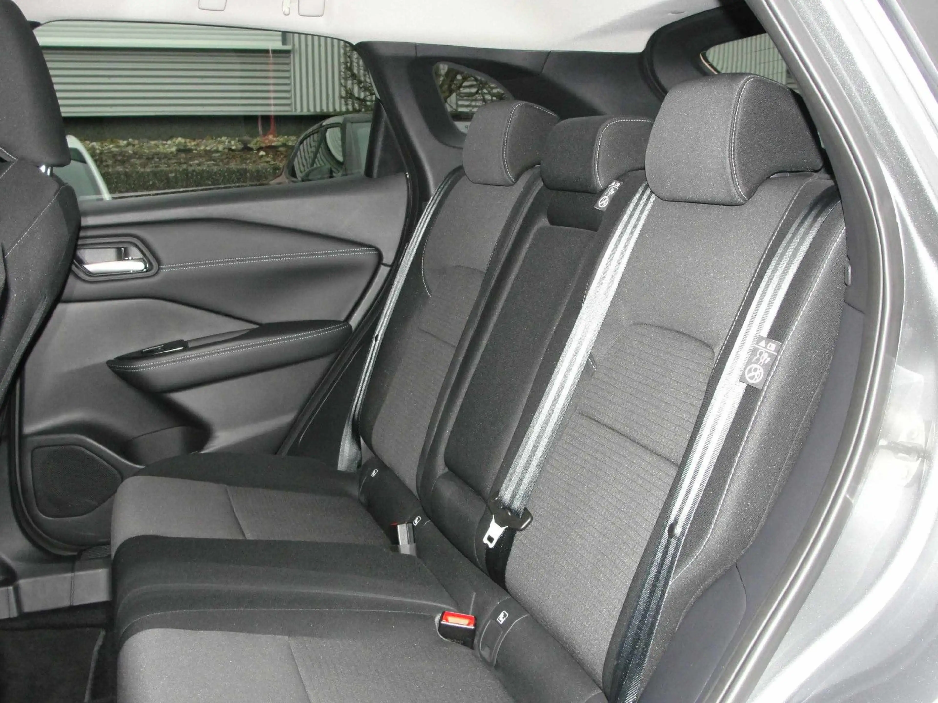 Nissan Qashqai 1.3 N-Connecta LED Winterpak 360°-Kamera — photo 7