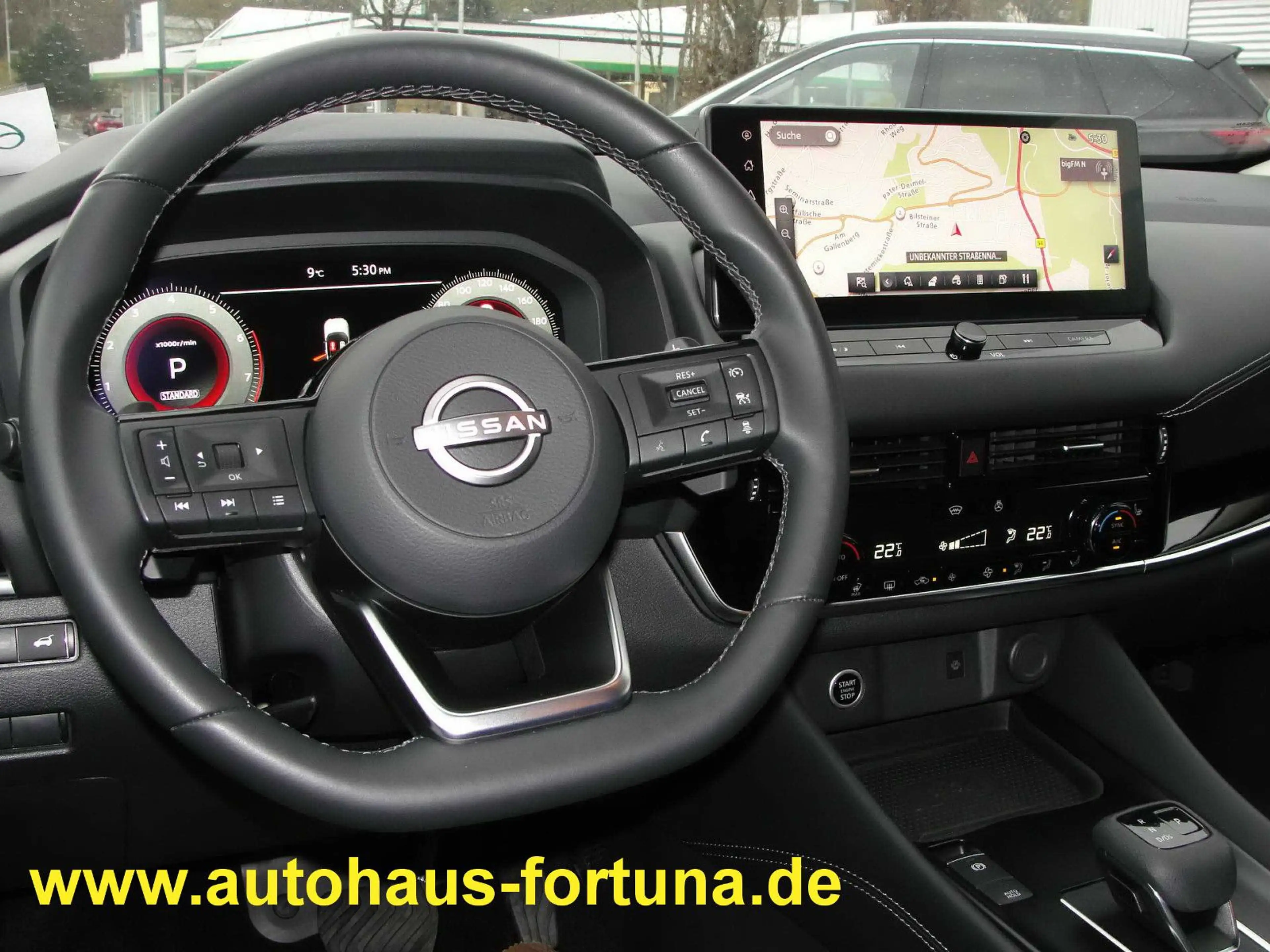Nissan Qashqai 1.3 N-Connecta LED Winterpak 360°-Kamera — photo 9