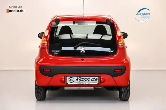Peugeot 107 view 7