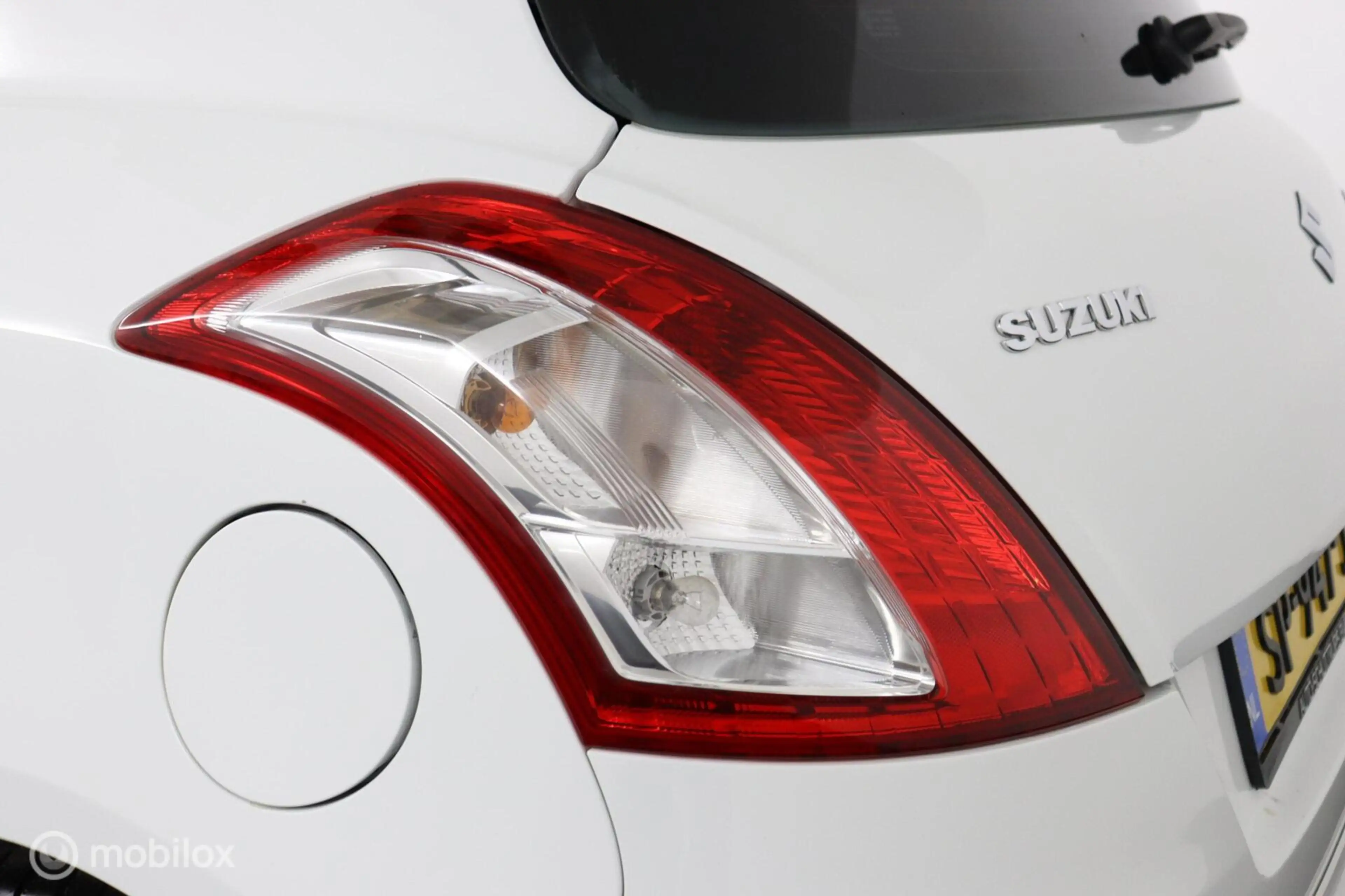 Suzuki Swift 1.2 X-ite Leuke sportieve uitvoering! — photo 19