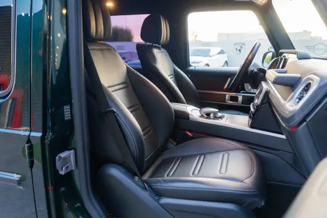 Mercedes-Benz G-Class view 26