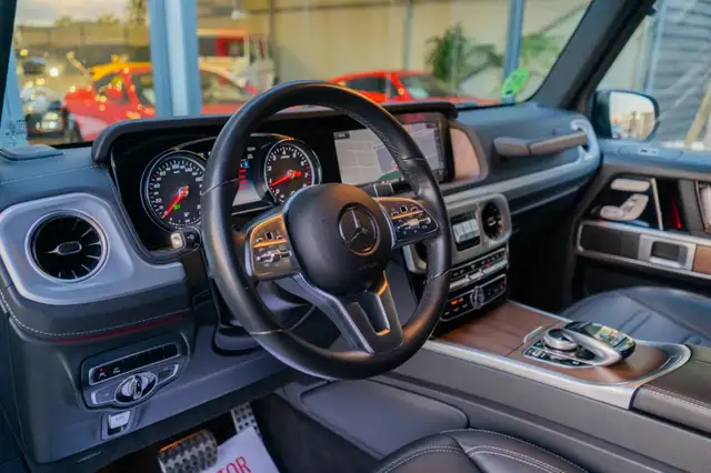 Mercedes-Benz G-Class view 21