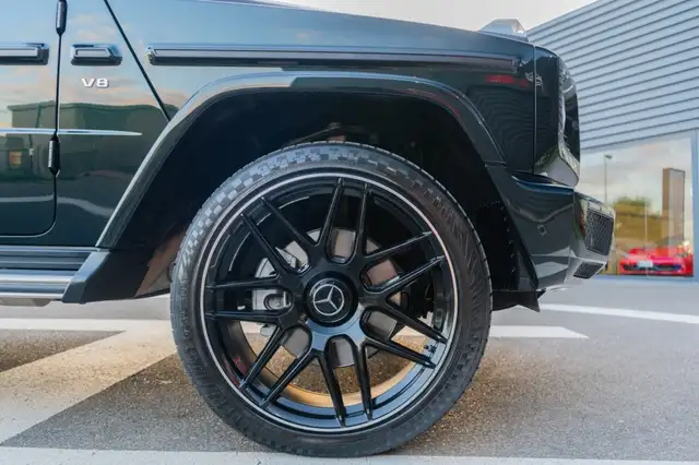 Mercedes-Benz G-Class view 28