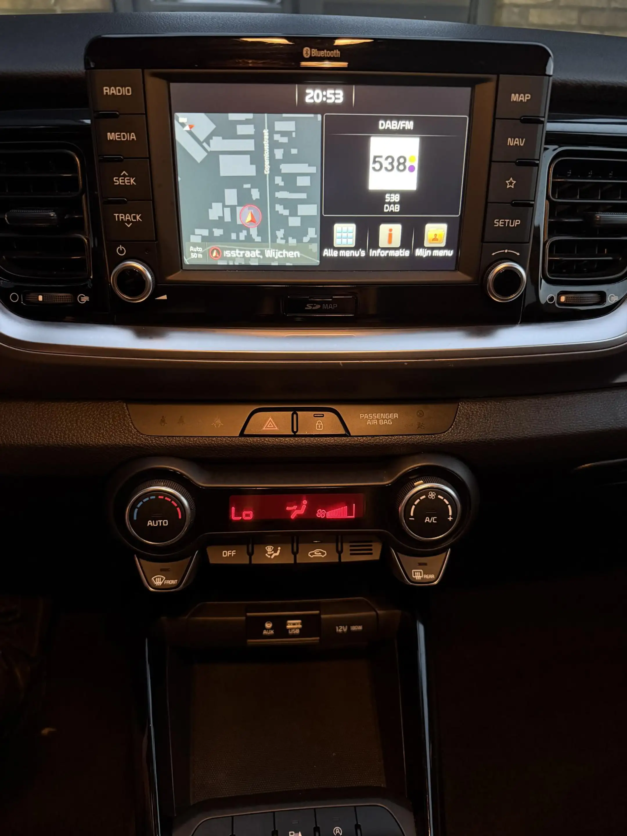 Kia Stonic 1.0 T-GDi DynamicPlusLine — photo 9