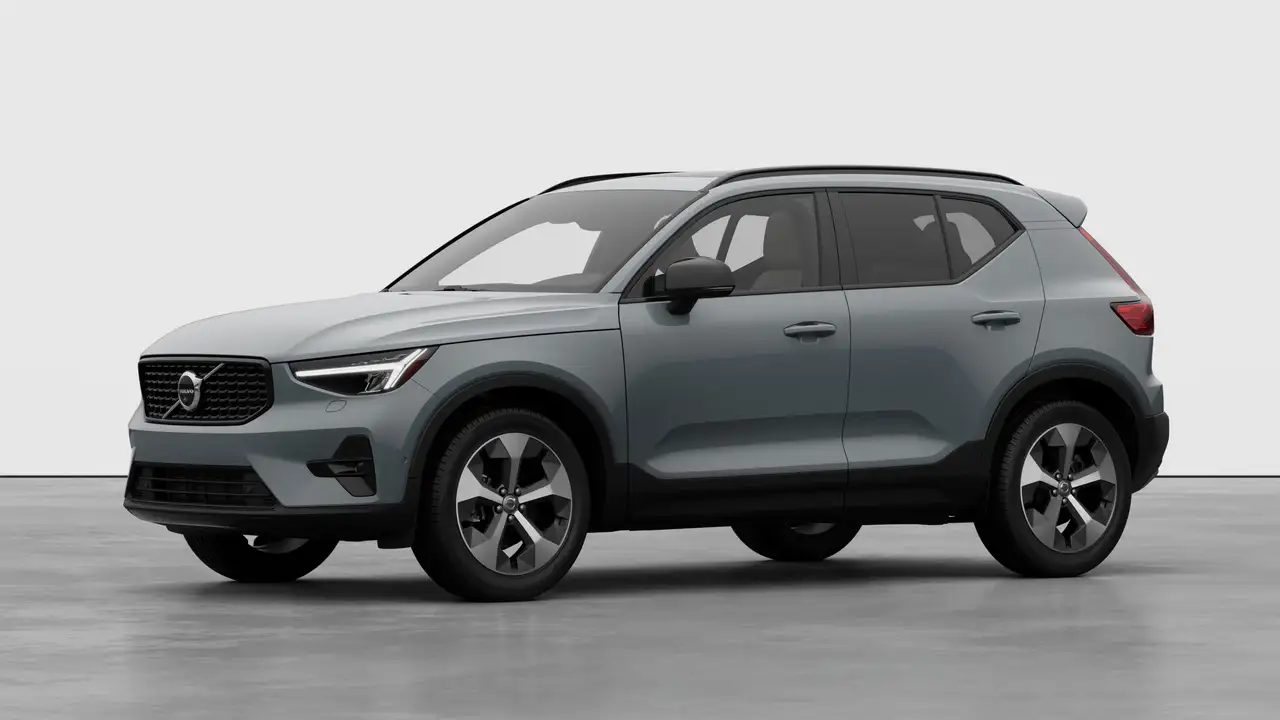 2026 Volvo XC40
