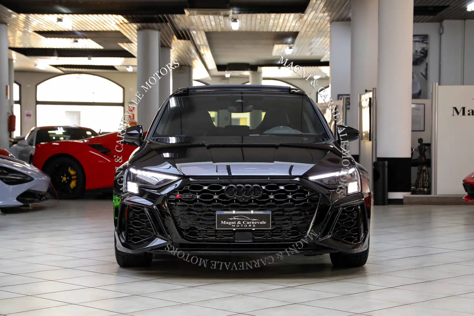Audi RS3 PERFORMANCE EDITION|1 OF 300 LIMITED EDITION Negro - 2
