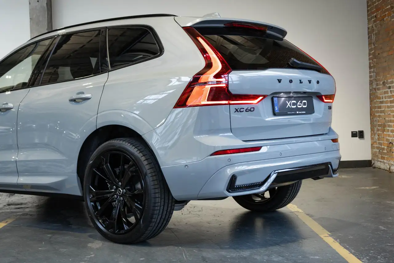 Volvo XC60 2026 — фото 9