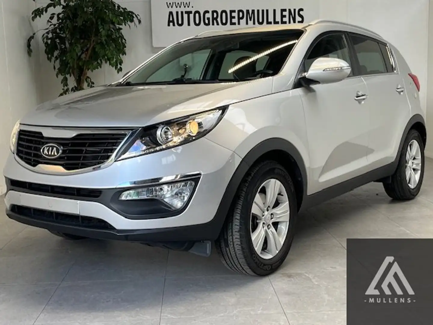 Kia Sportage 2WD Fusion my 2012 slechts 60427 kilometers Gris - 1
