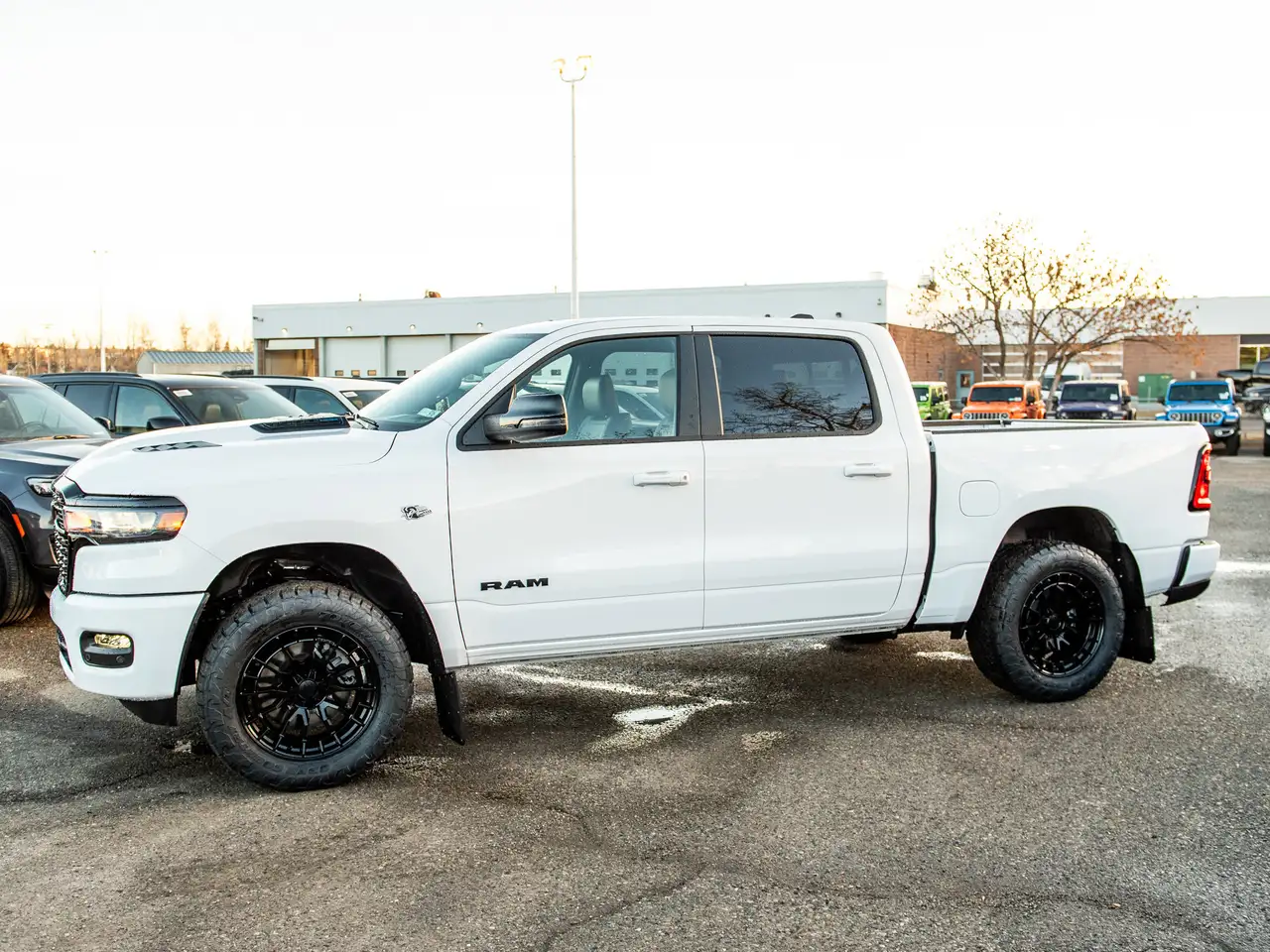 RAM 1500 снимка RAM 1500