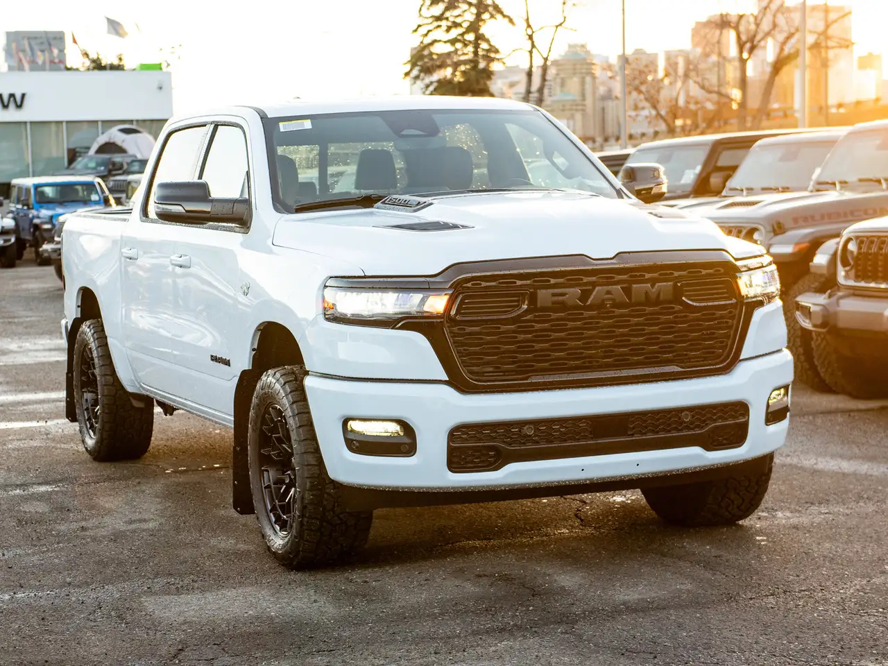 RAM 1500 снимка RAM 1500