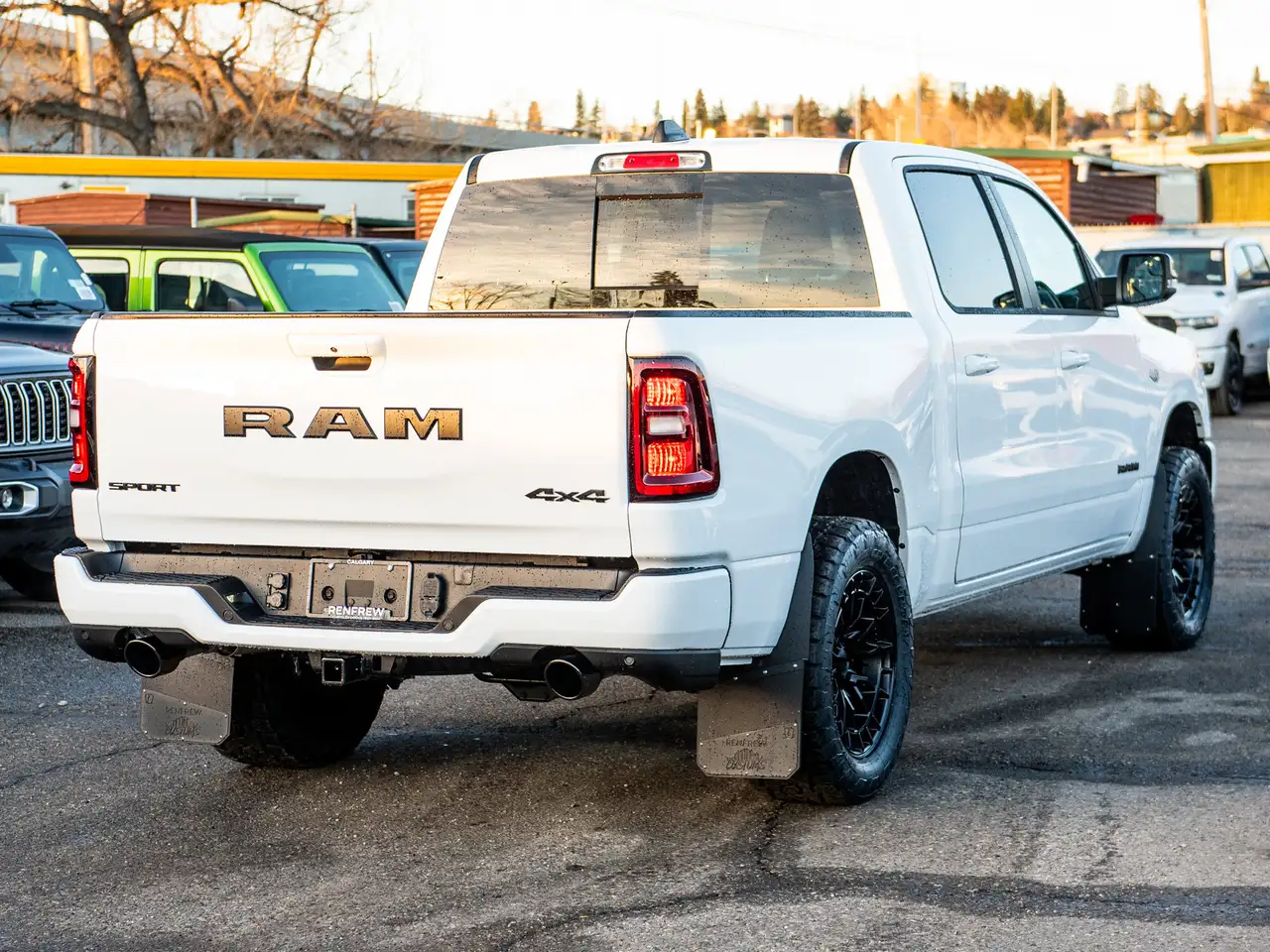 RAM 1500 снимка RAM 1500