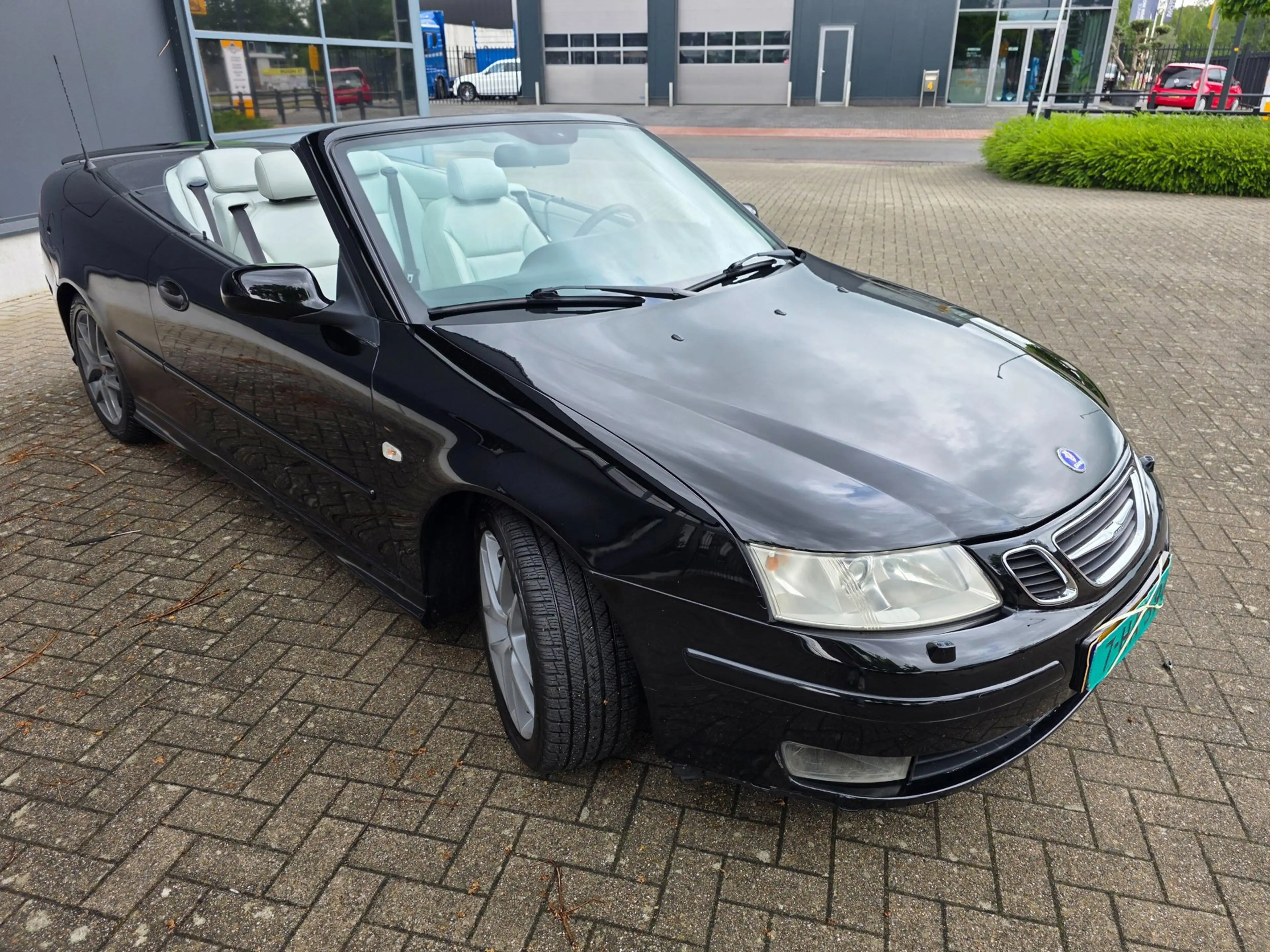 Saab 9-3 Cabrio 2.0T Aero, automaat, turbo vervangen, bijte — photo 9
