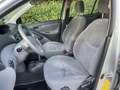 Toyota Yaris 1.3i als 4 Türer mit Automatik Argent - thumbnail 12