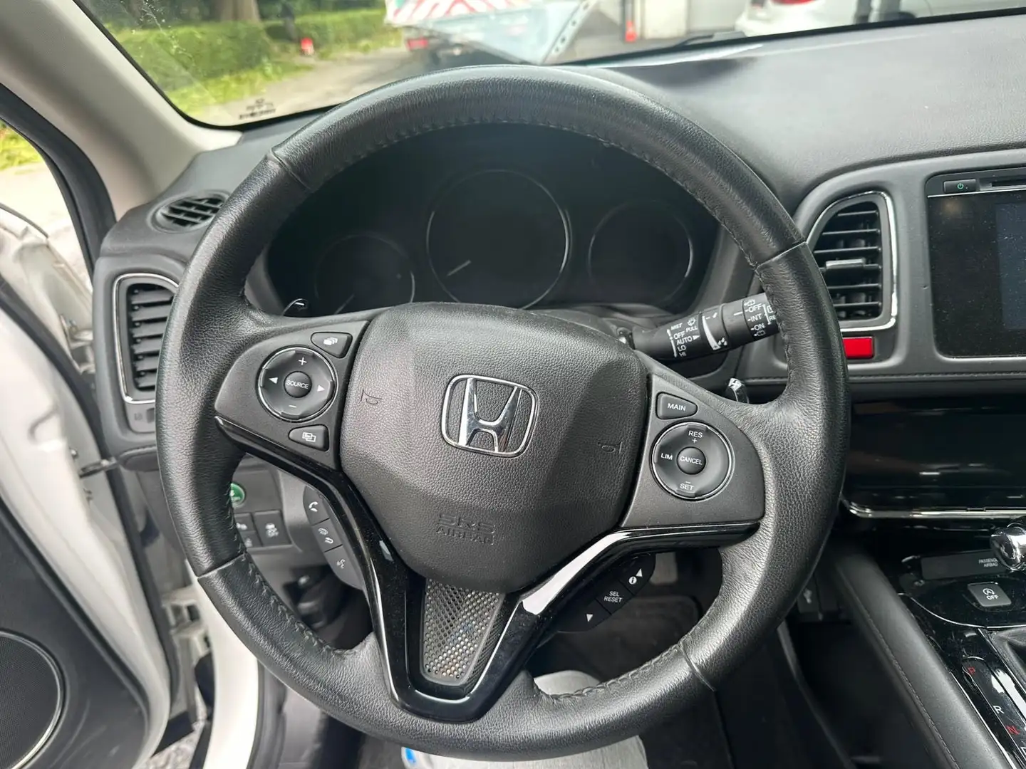 Honda HR-V 1.5i-VTEC ***29.900 km **** Alb - 2