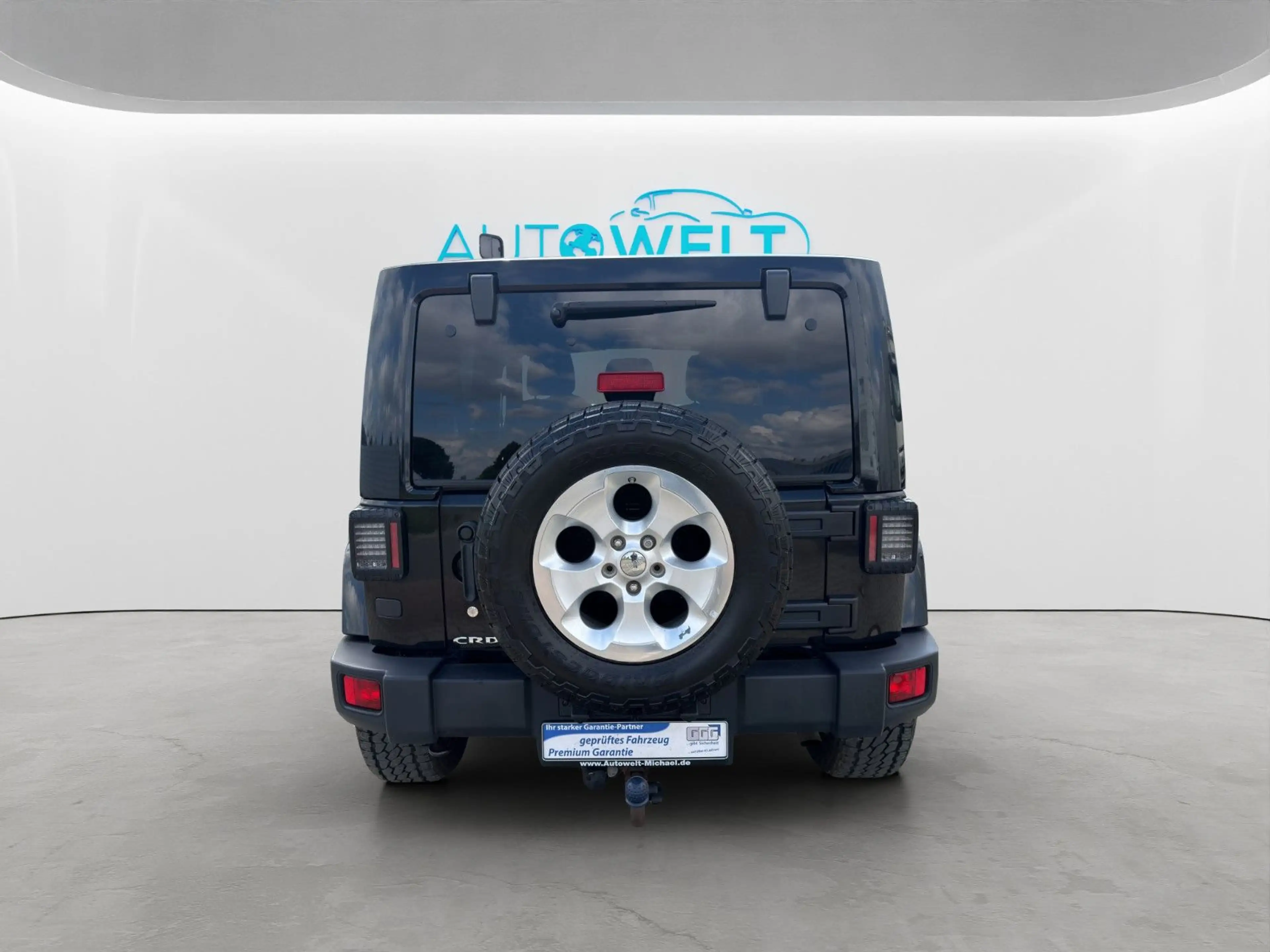 Jeep Wrangler Sahara 2.8 Aut. SITZH KAM NAV XEN AHK — photo 6