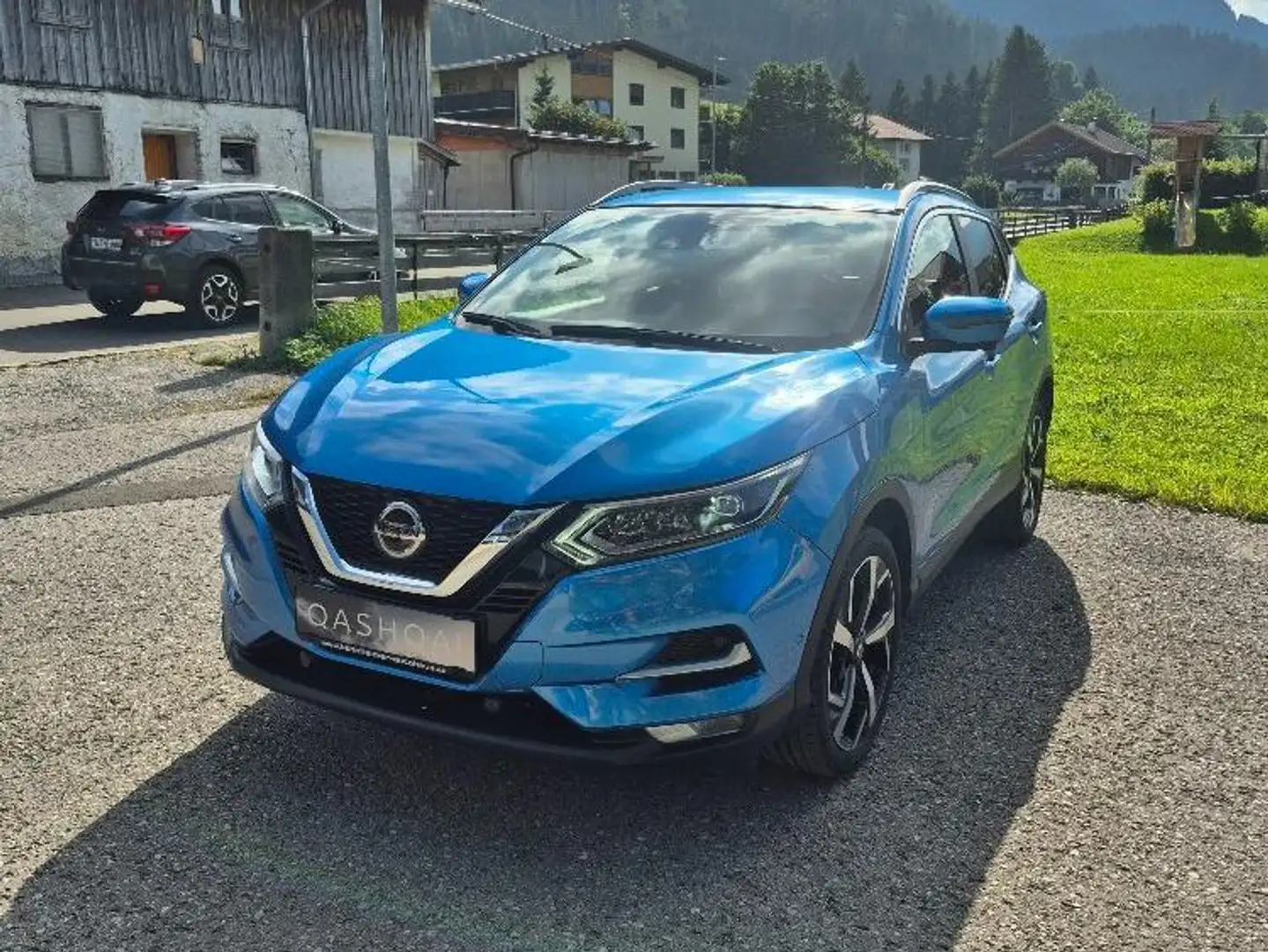 Nissan Qashqai Tekna 1,7 dCI X-Tronic 4x4 Blau - 1