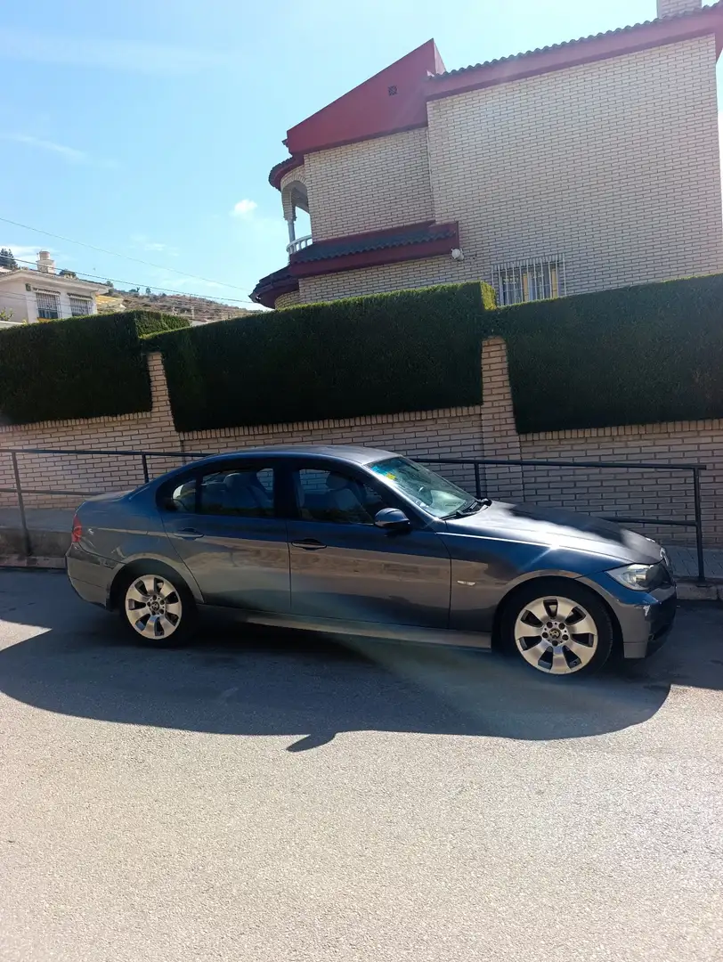 BMW 320 320d Aut. - 2