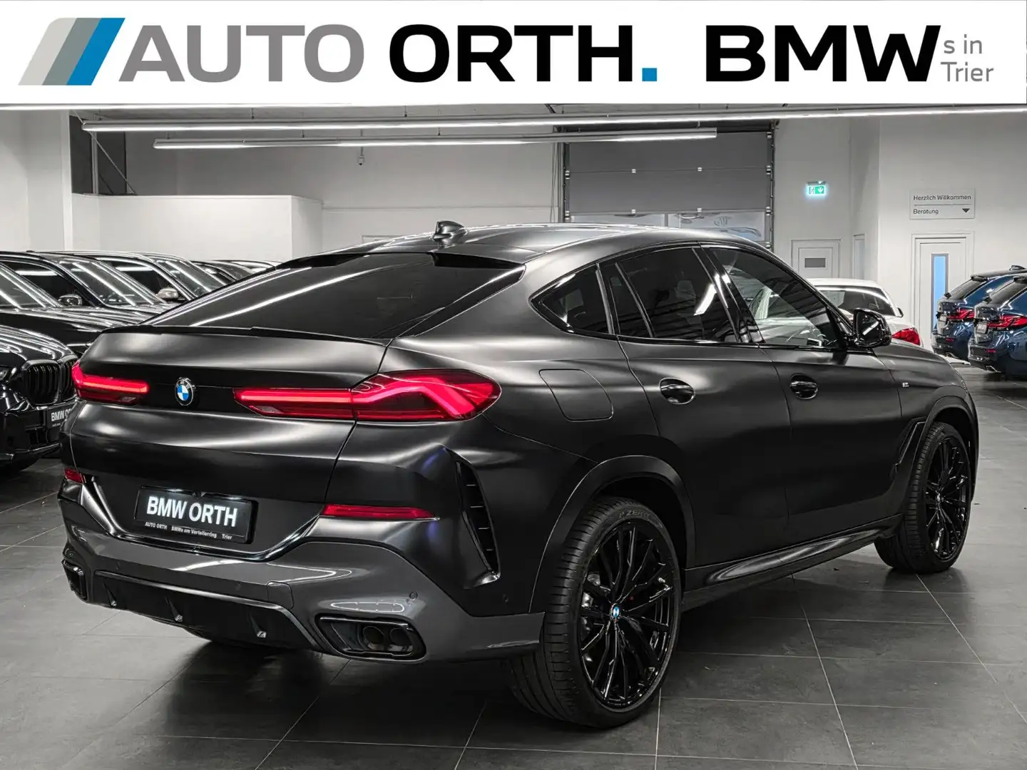 BMW X6 M i *INDIVIDUAL* ST-HZG SKY-L ACC LASER 360° Noir - 2