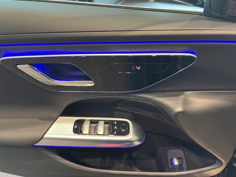 Mercedes-Benz E 200 T Avantgarde+Navi+Kamera+AHK+Ambiente+MBUX — photo 7