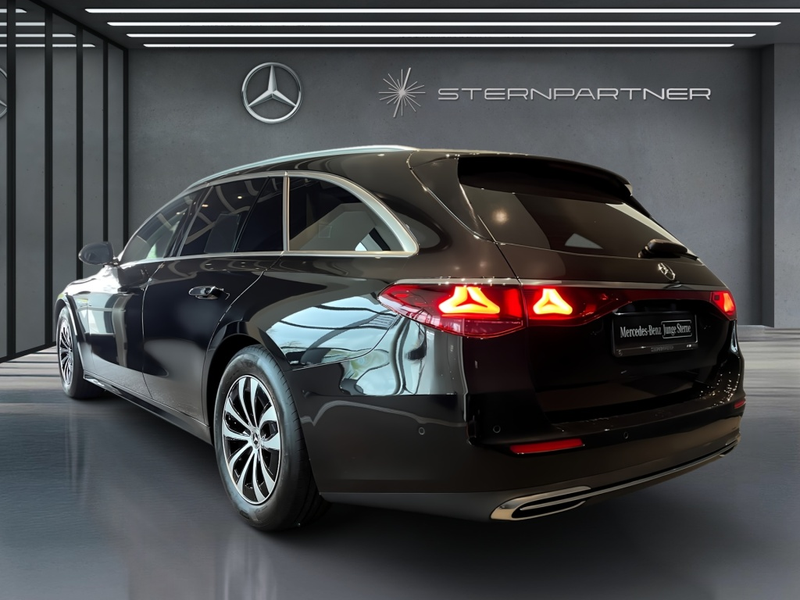 Mercedes-Benz E 200 T Avantgarde+Navi+Kamera+AHK+Ambiente+MBUX — photo 11