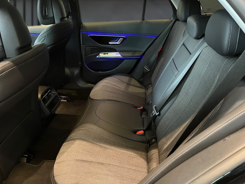 Mercedes-Benz E 200 T Avantgarde+Navi+Kamera+AHK+Ambiente+MBUX — photo 8
