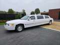 Lincoln Town Car Limousine 70 inch Blanc - thumbnail 1