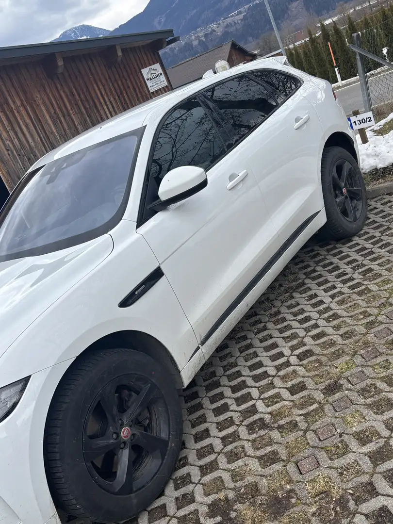 Jaguar F-Pace 30d AWD R-Sport Aut. - 1