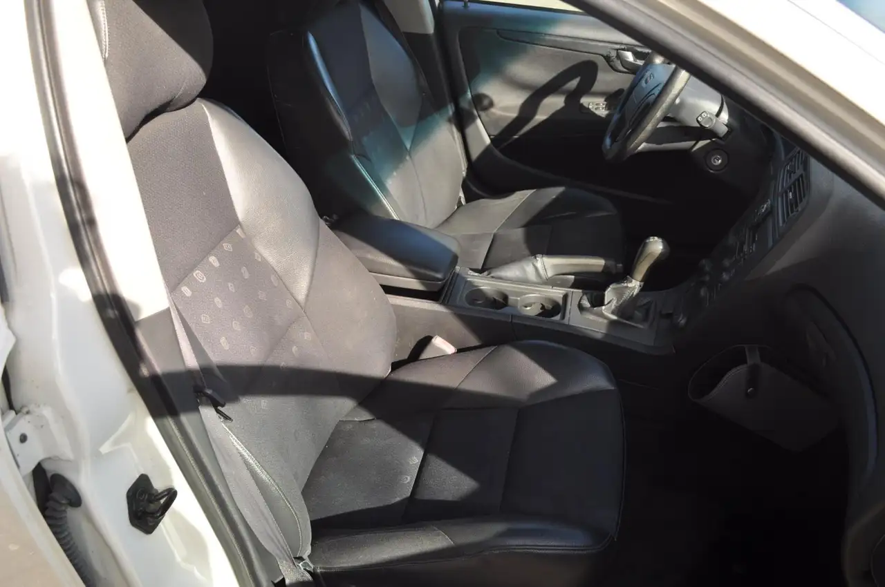 Volvo V70 afbeelding 8