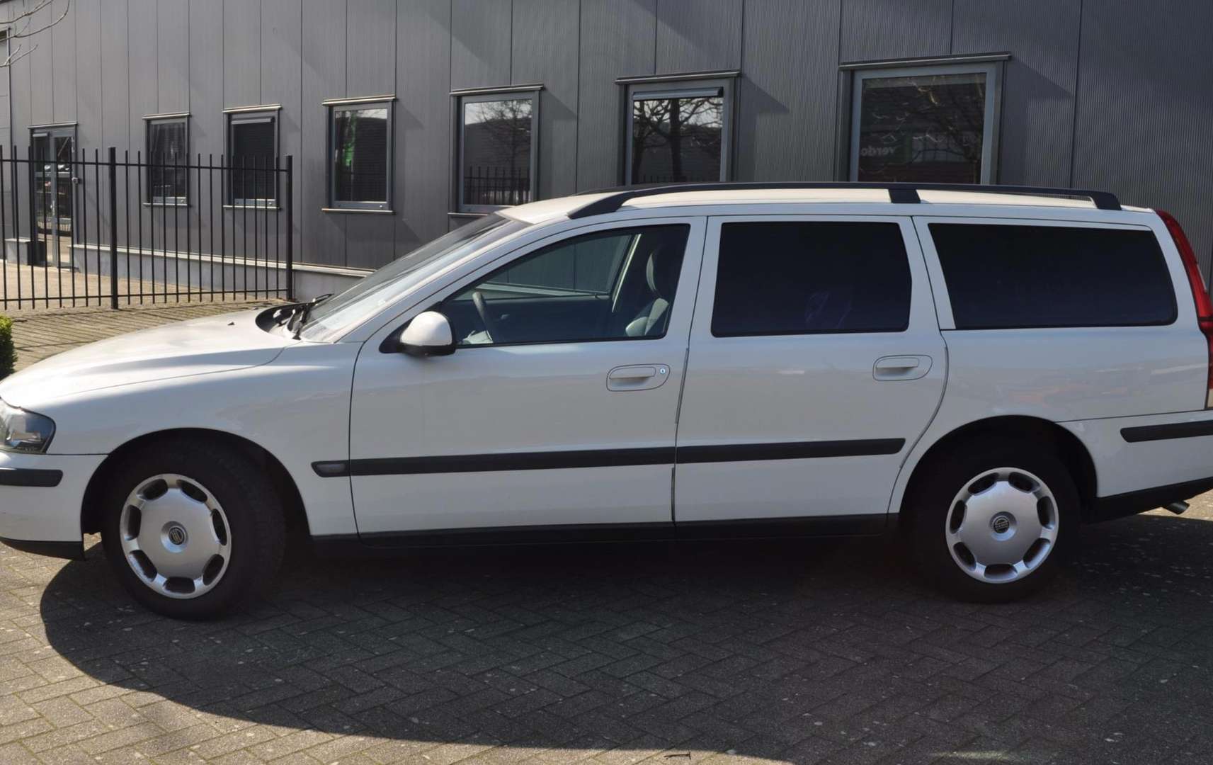 Volvo V70 afbeelding 4