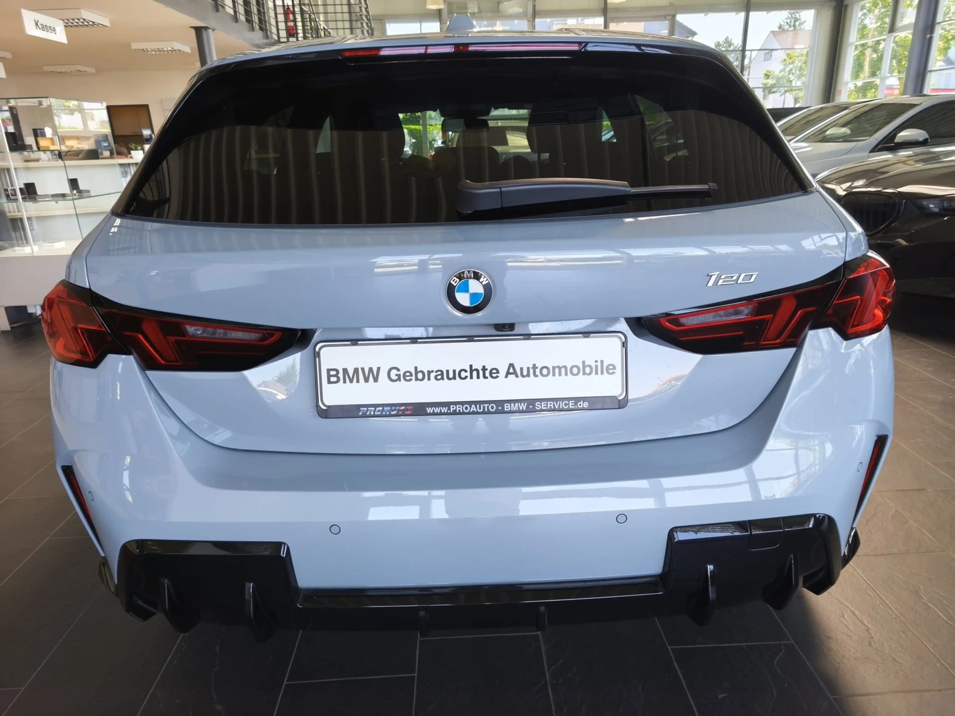 BMW 120 i M Sport Dr.As+/19"/ACC/PANO — photo 5