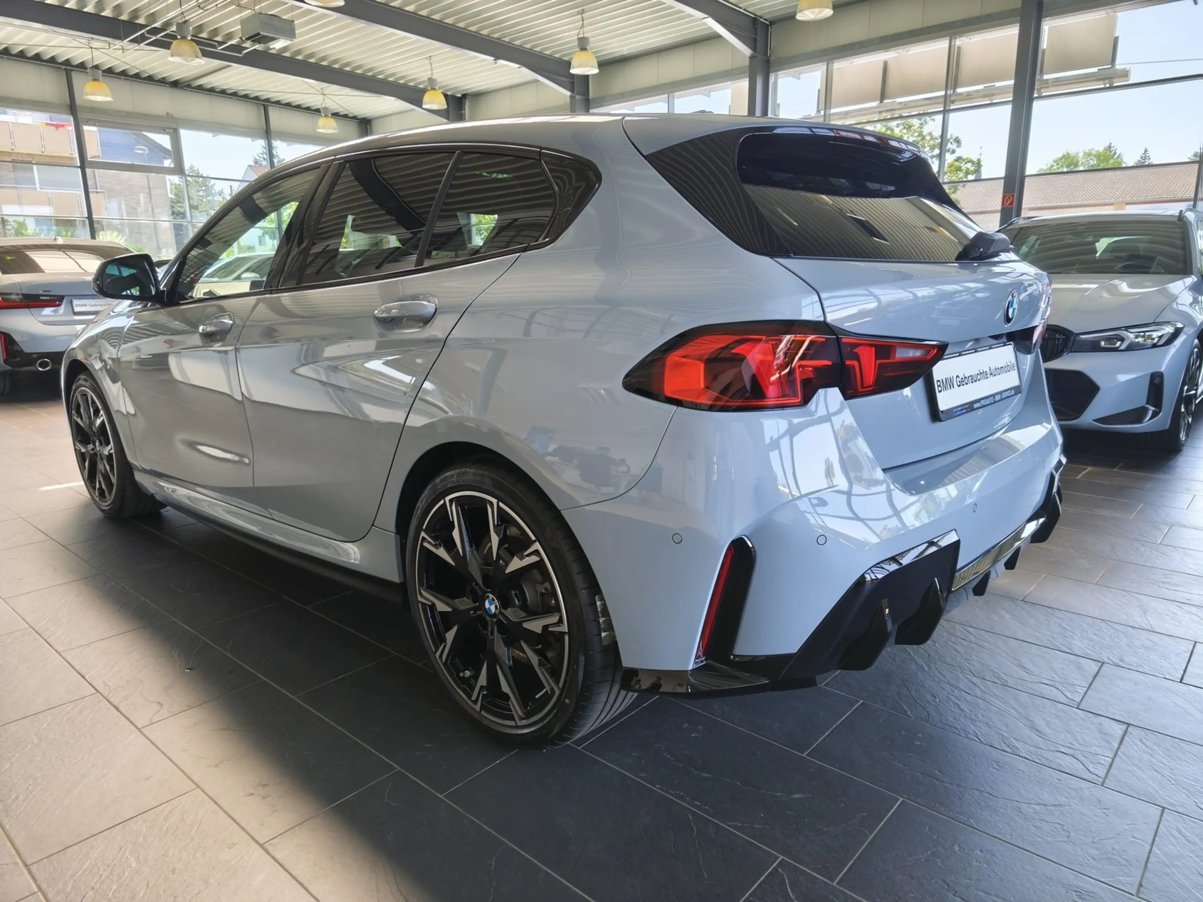BMW 120 i M Sport Dr.As+/19"/ACC/PANO — photo 4