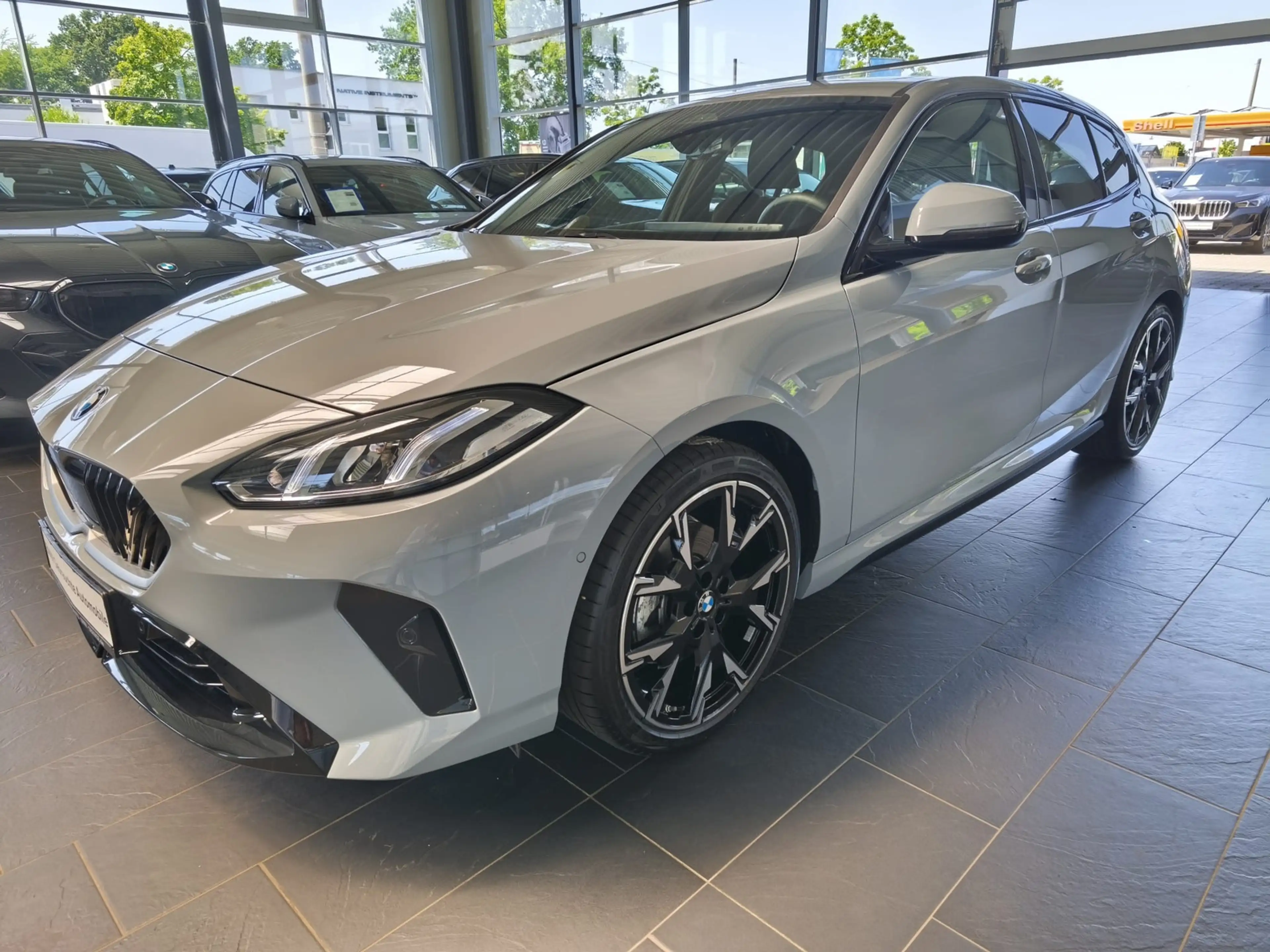 BMW 120 i M Sport Dr.As+/19"/ACC/PANO — photo 3