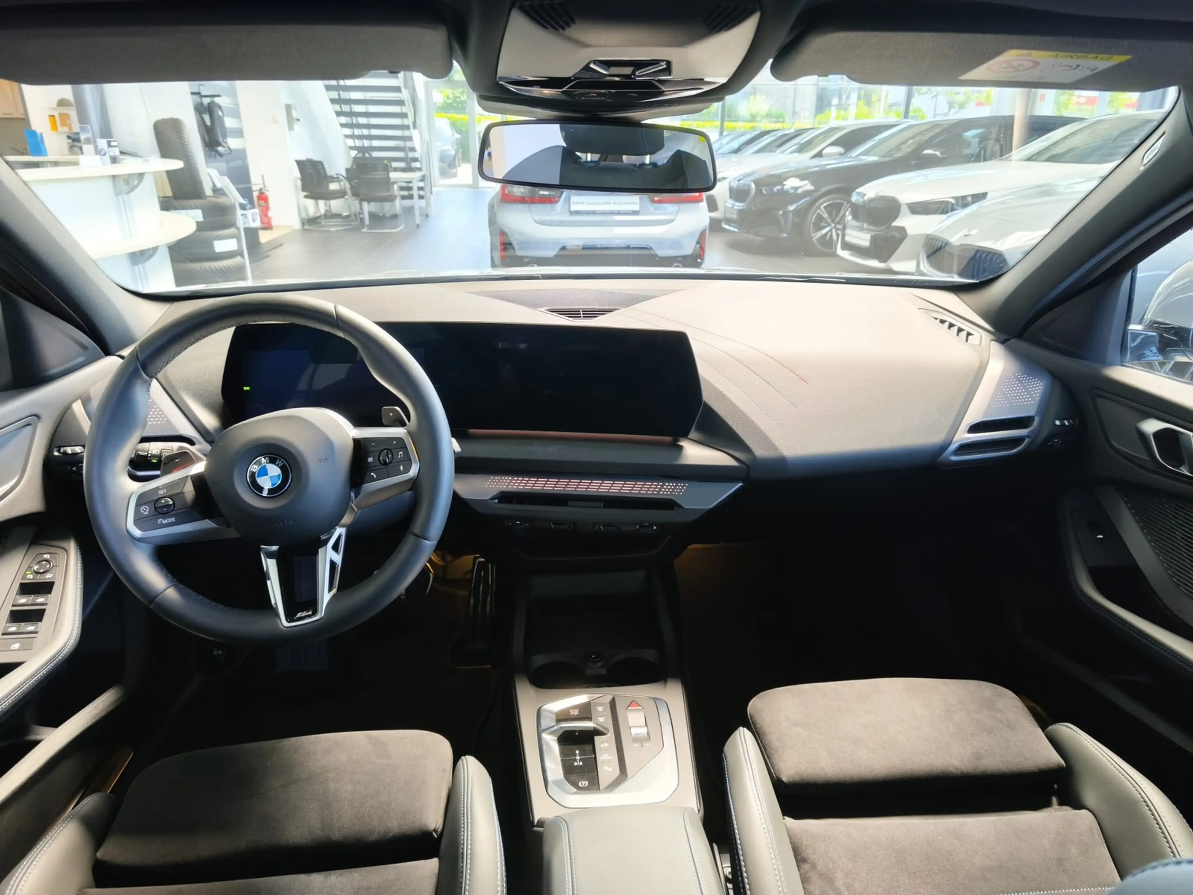 BMW 120 i M Sport Dr.As+/19"/ACC/PANO — photo 9