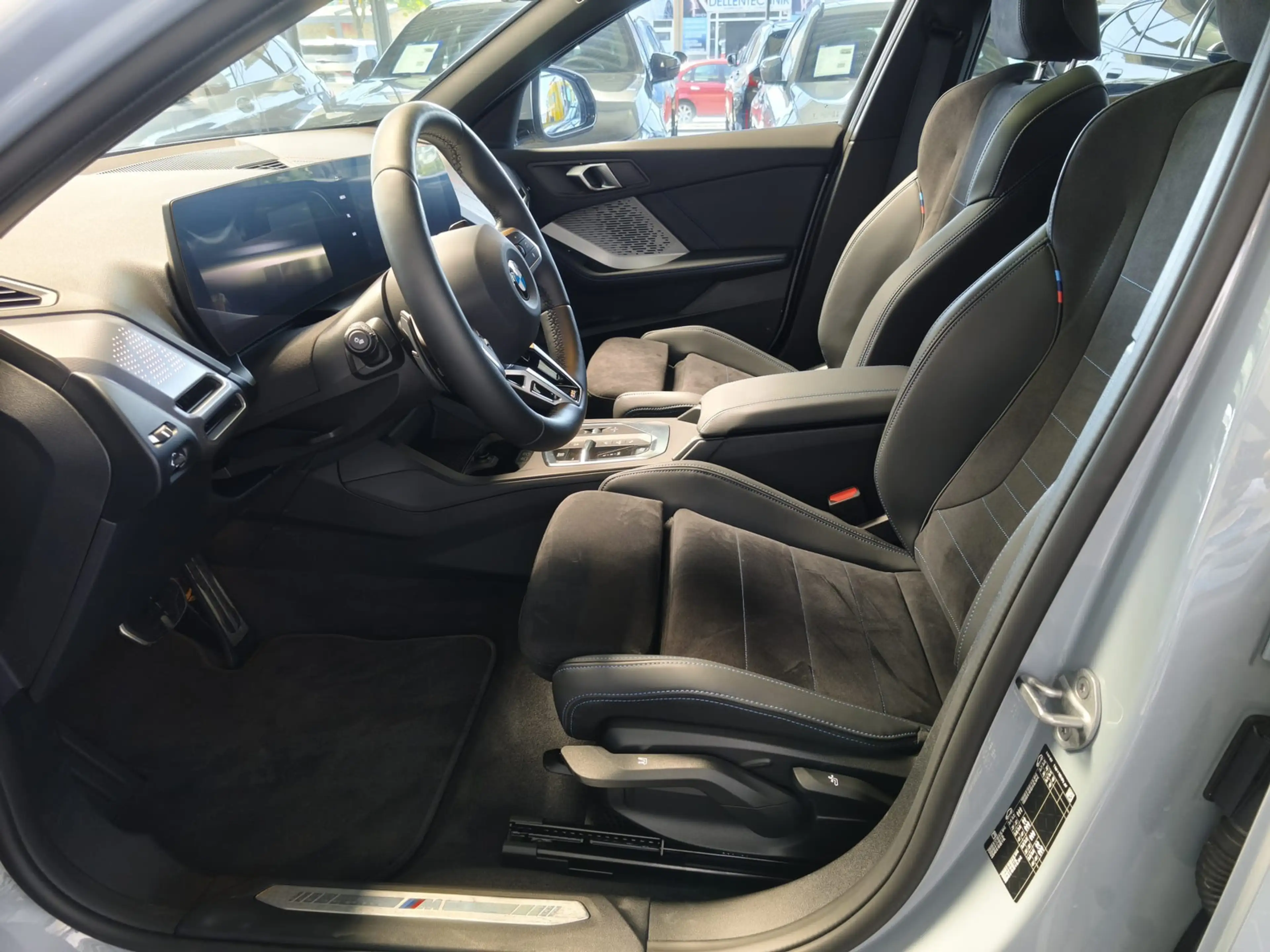 BMW 120 i M Sport Dr.As+/19"/ACC/PANO — photo 8