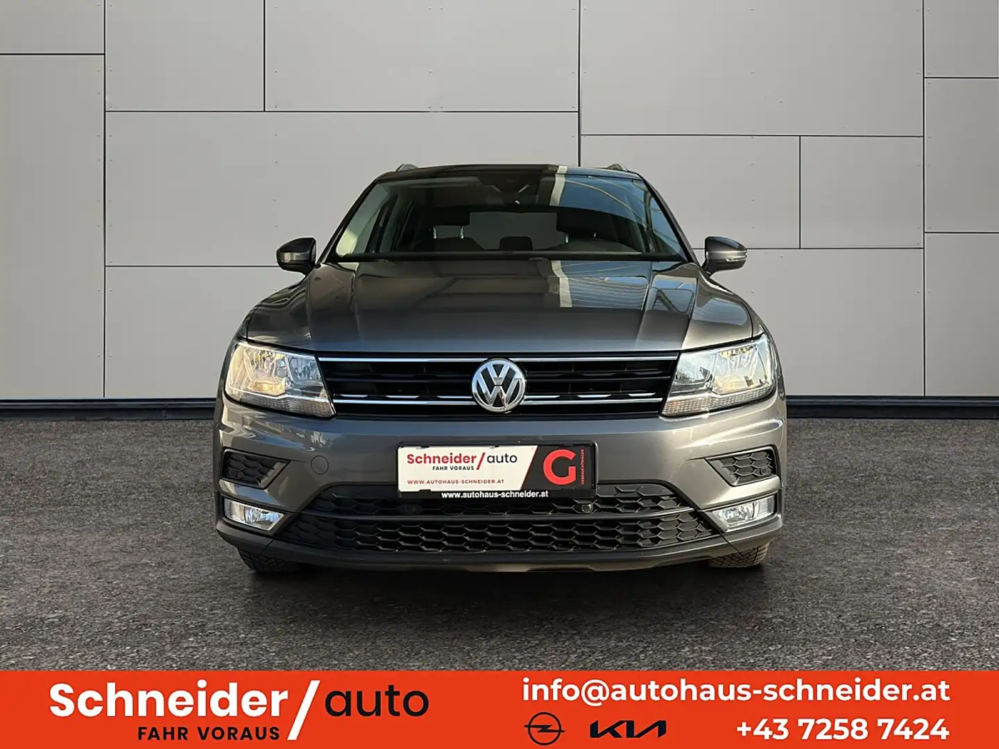 Volkswagen Tiguan 2,0 TDI SCR Comfortline Grau - 2