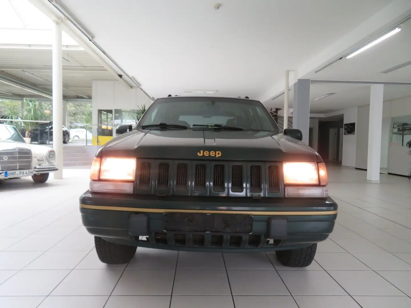 Jeep Grand Cherokee 4.0i Limited Aut. Leder Klima Grün - 2